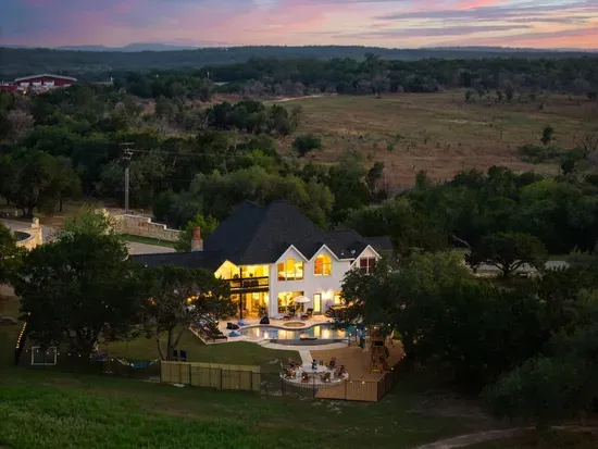 Stargazing+Pool+HotTub+GameRoom+PlayRoom•Sleeps18