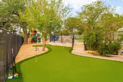 Custom Putting Green