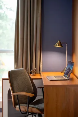 Work Desk