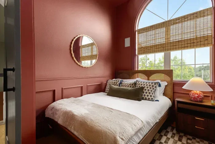 2 x Queen Beds