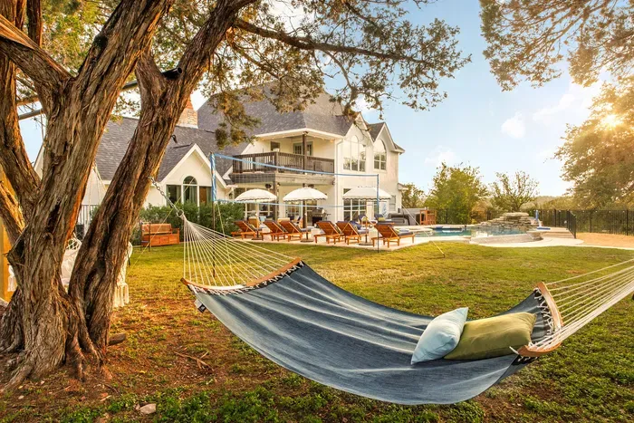 Hammocks to Relax