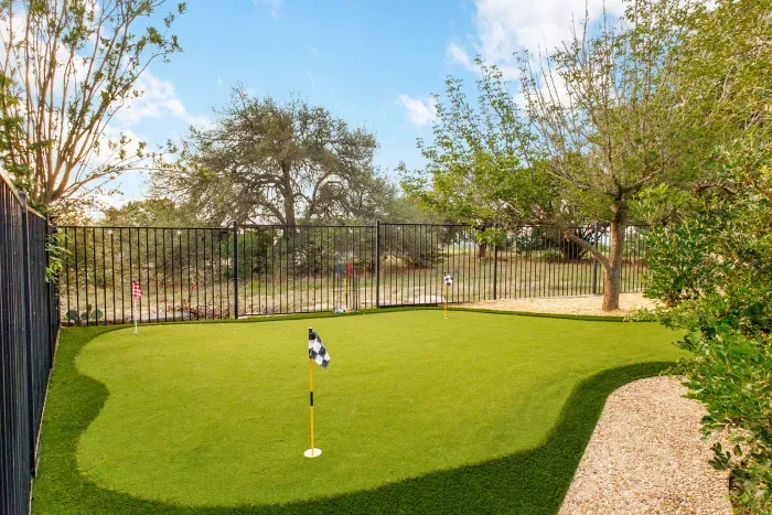 Custom Putting Green