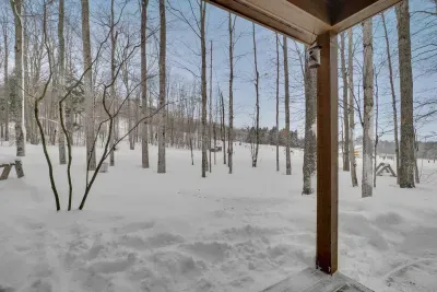 8 man lift in the background,  did I mention ski in ski out??   oh yeah baby!!