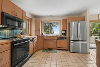 Oyster Bay - image 10 of 40