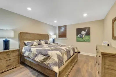 2nd upper master with King