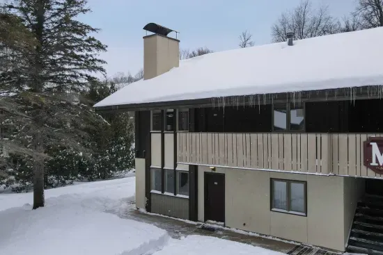 Base Camp Lodge Mountain Retreat