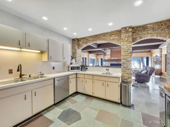 Lower Kitchen
