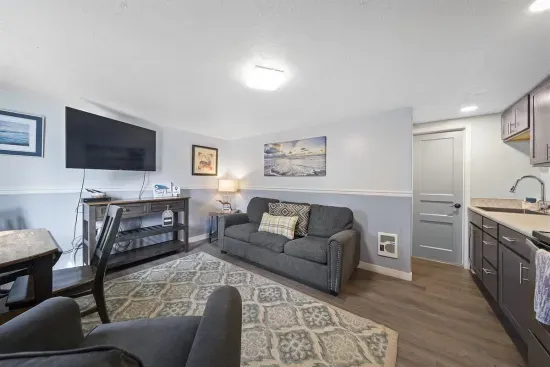S3 - Beach Break - Surf Inn