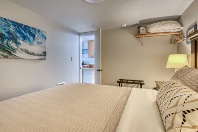 S2 - Cowabunga - Surf Inn - 2 Bed 2 Bath - image 45 of 71