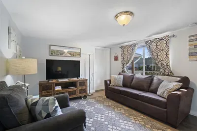 S2 - Cowabunga - Surf Inn - 2 Bed 2 Bath