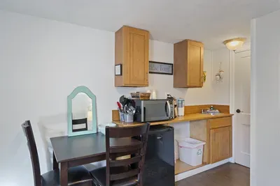 S2 - Cowabunga - Surf Inn - 2 Bed 2 Bath - image 9 of 71