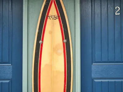 S6 - Hang Ten - Surf Inn - image 17 of 58