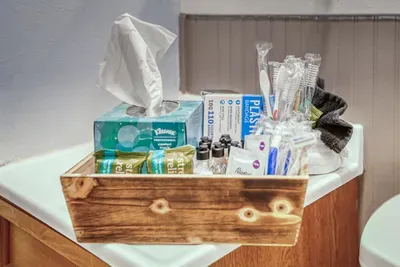 S6 - Hang Ten - Surf Inn - image 33 of 58