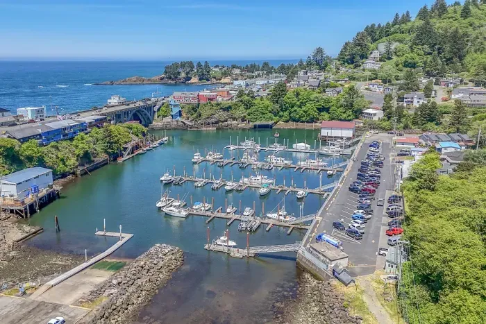 Easy accessible Harbor