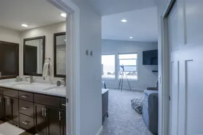 Master Bedroom Entry