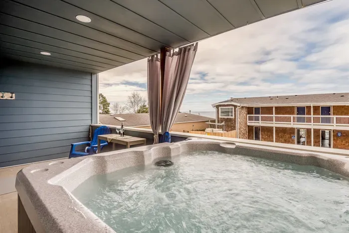 Hot Tub Peeks at the Ocean
