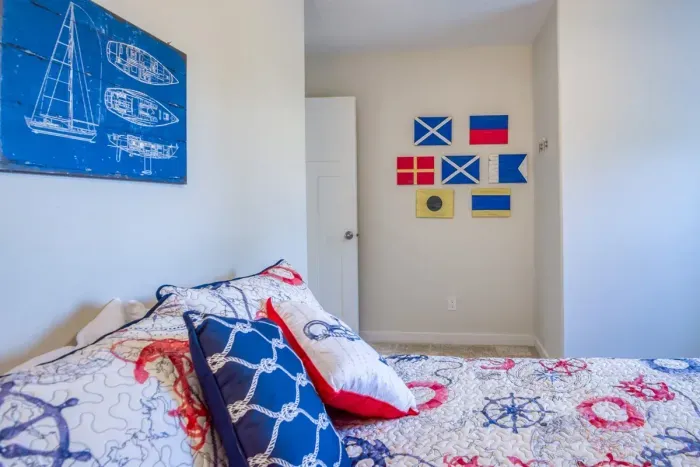 Full Size Bed - What do the flags Spell?
