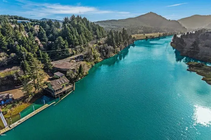 So much to see and explore on a kayak!