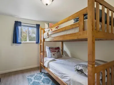 Twin Bunk Beds