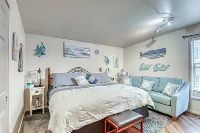 Main Bedroom