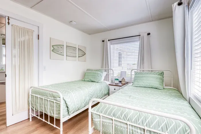 Bedroom 1 - Two Twin Beds