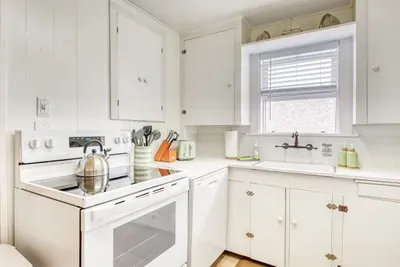 Stove and Dishwasher