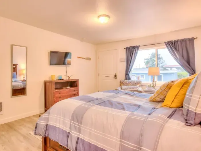 LED Roku Streaming TV