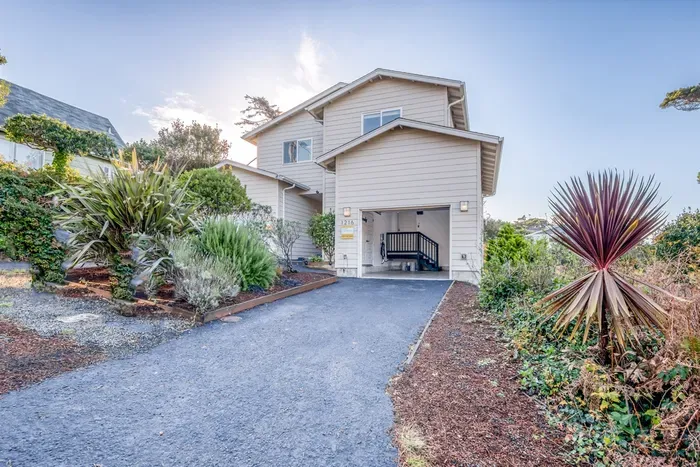 Parking in Garage and on Driveway