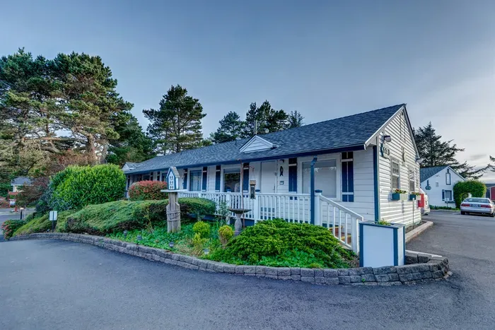 Units 1 2 3 Building