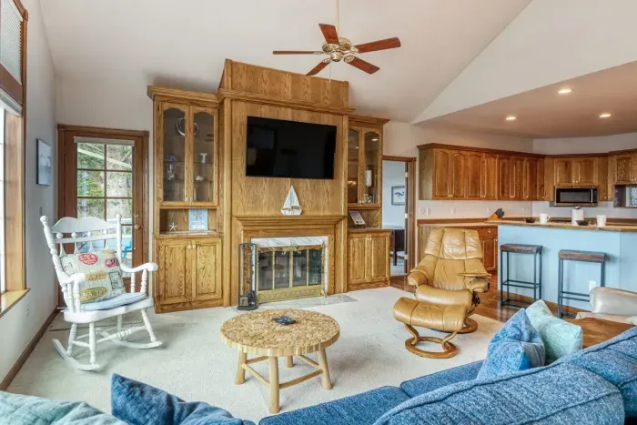 Living Room Looking to Kitchen