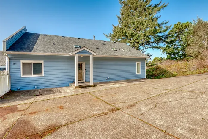 Unit Entry  and Parking