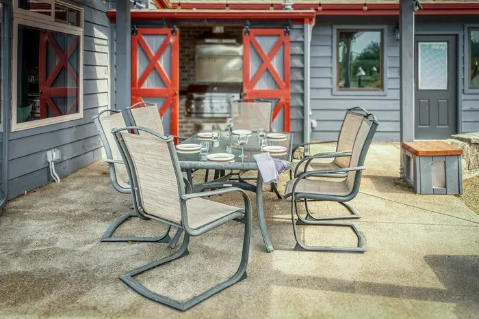 Outdoor Dining Looking at BBQ area