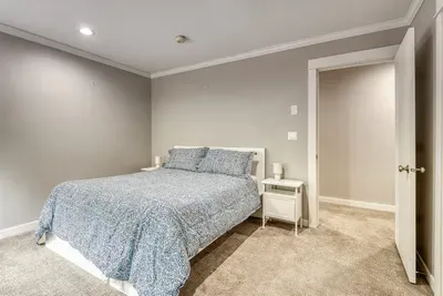 Queen Guest Bedroom