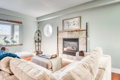 Main floor Living with Fireplace