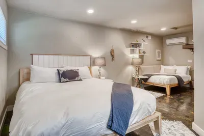 Guest Bedroom King and Twin