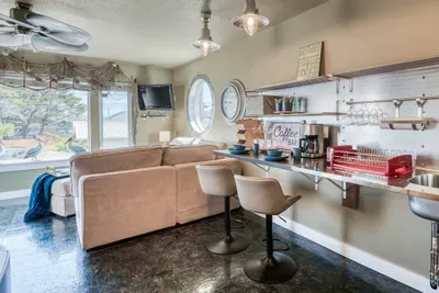 Breakfast Bar