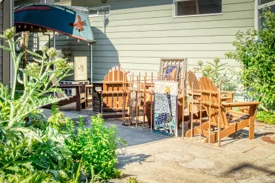 Outdoor Seating - Mosaics