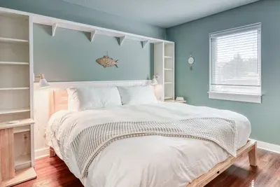 King Bedroom Main Floor