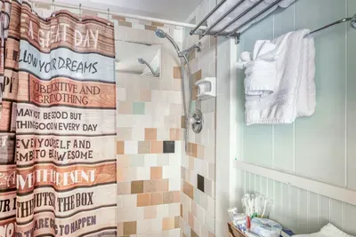 S7 - Longboard - Surf Inn - image 32 of 63