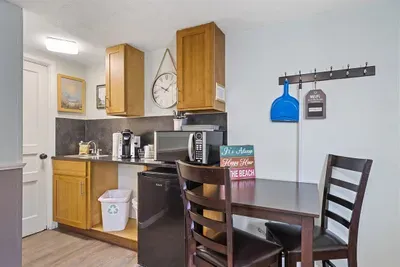 S7 - Longboard - Surf Inn - image 10 of 63