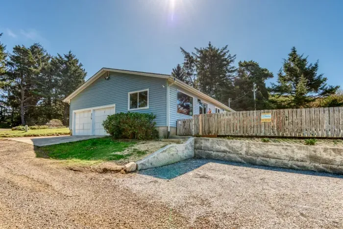 Extra Off Street Parking - 2 Car Garage