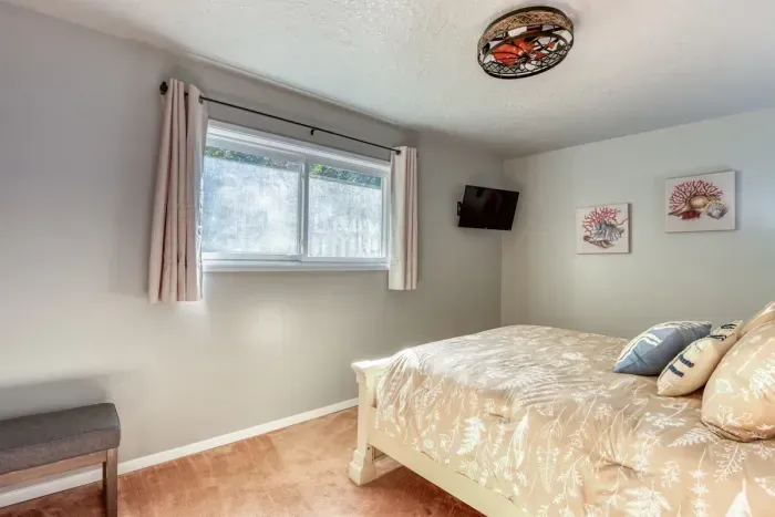 East Bedroom - with TV