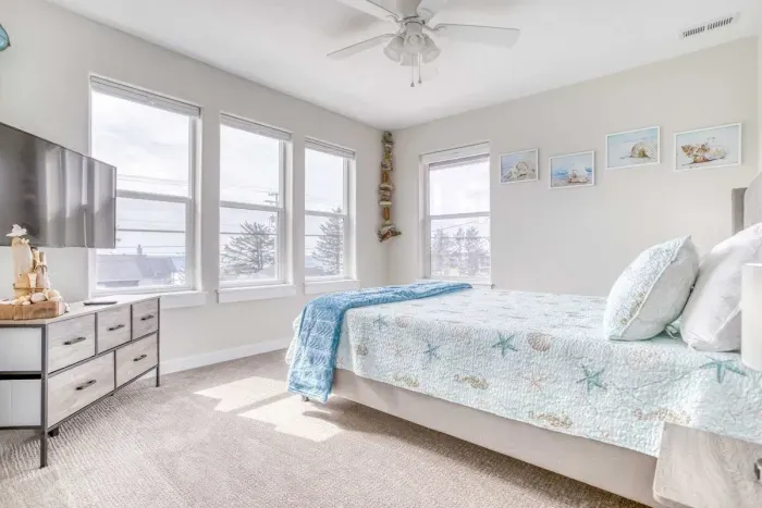 Whale Tale & Arcade-Queen Bed