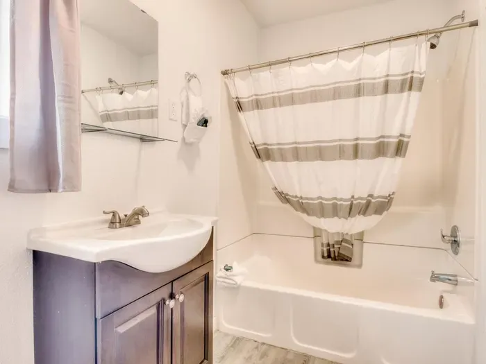 The Orca Unit 1 Bathroom