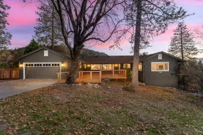 Momo's Yosemite Retreat