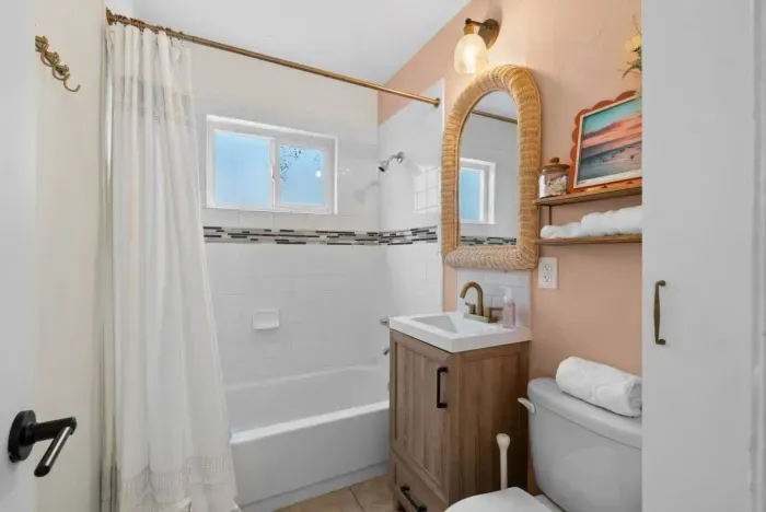 Relaxing, spa-like, pristine oasis