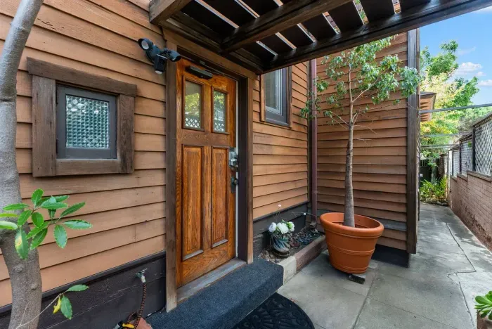 Vintage details that make every corner unforgettable.
