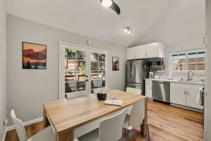 Kitchen and dining combo area
