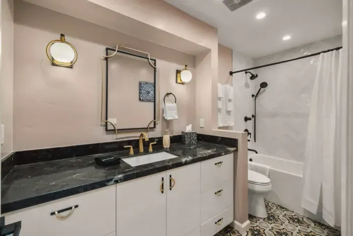 The full bathroom downstairs