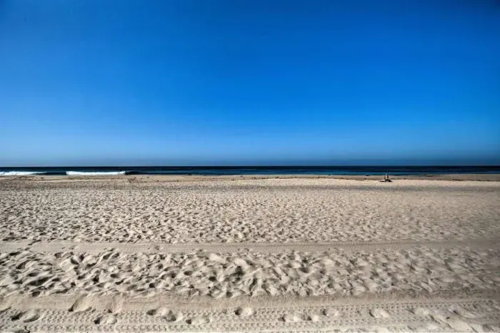 Wide open sands and endless blue skies—just steps from your stay at Mission Beach.